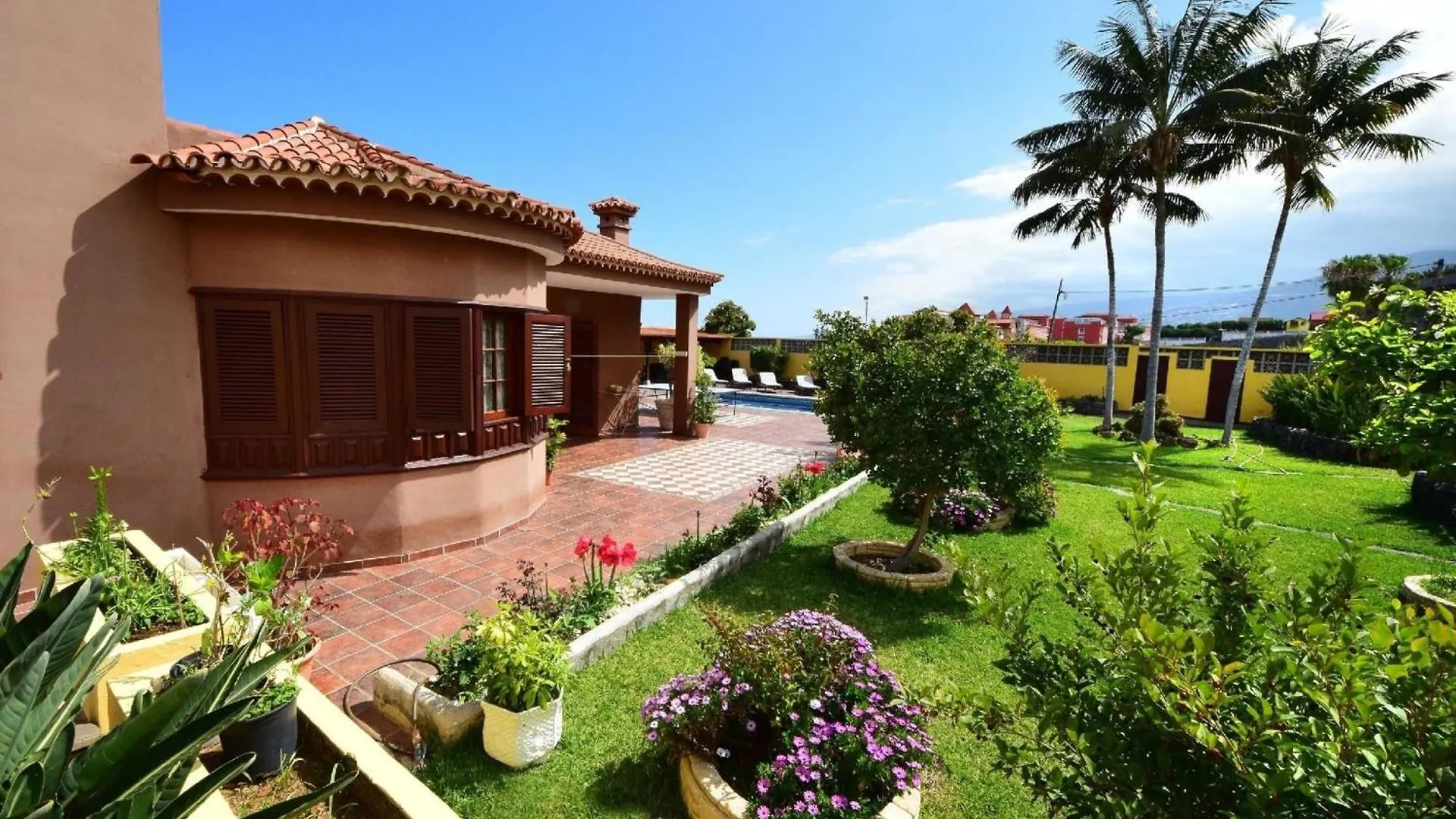 Holiday home Haus Alina Mit Beheizbarem Privatpool Und Barbecue Villa Puerto de la Cruz